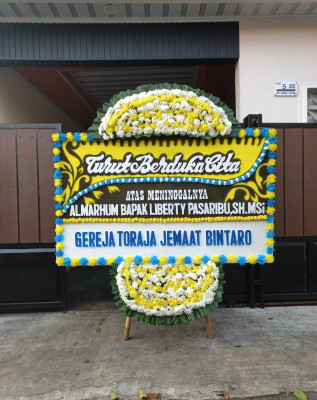 Papan Bunga Duka di Cipongkor